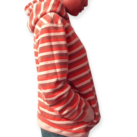 Marc by Marc Jacobs pull over hoodie - Picture 2 of 13